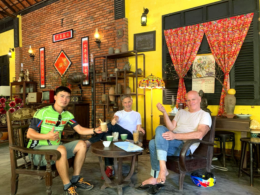 A full guided time trip