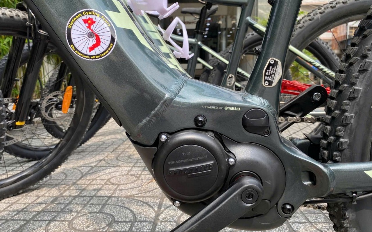 Yamaha Mid-Drive Motor with Pedal Assist